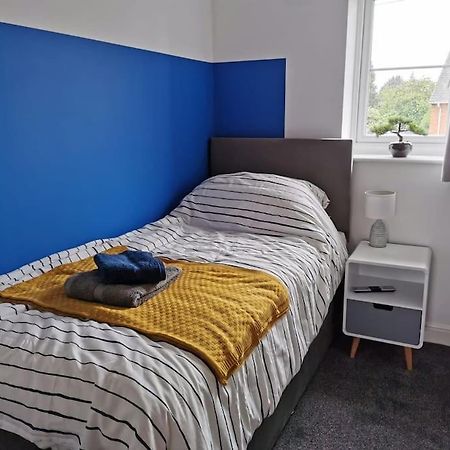 Modern Roomy 3 Bedroom Home Pershore Exterior foto