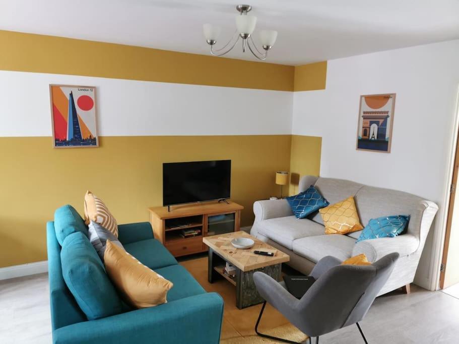Modern Roomy 3 Bedroom Home Pershore Exterior foto