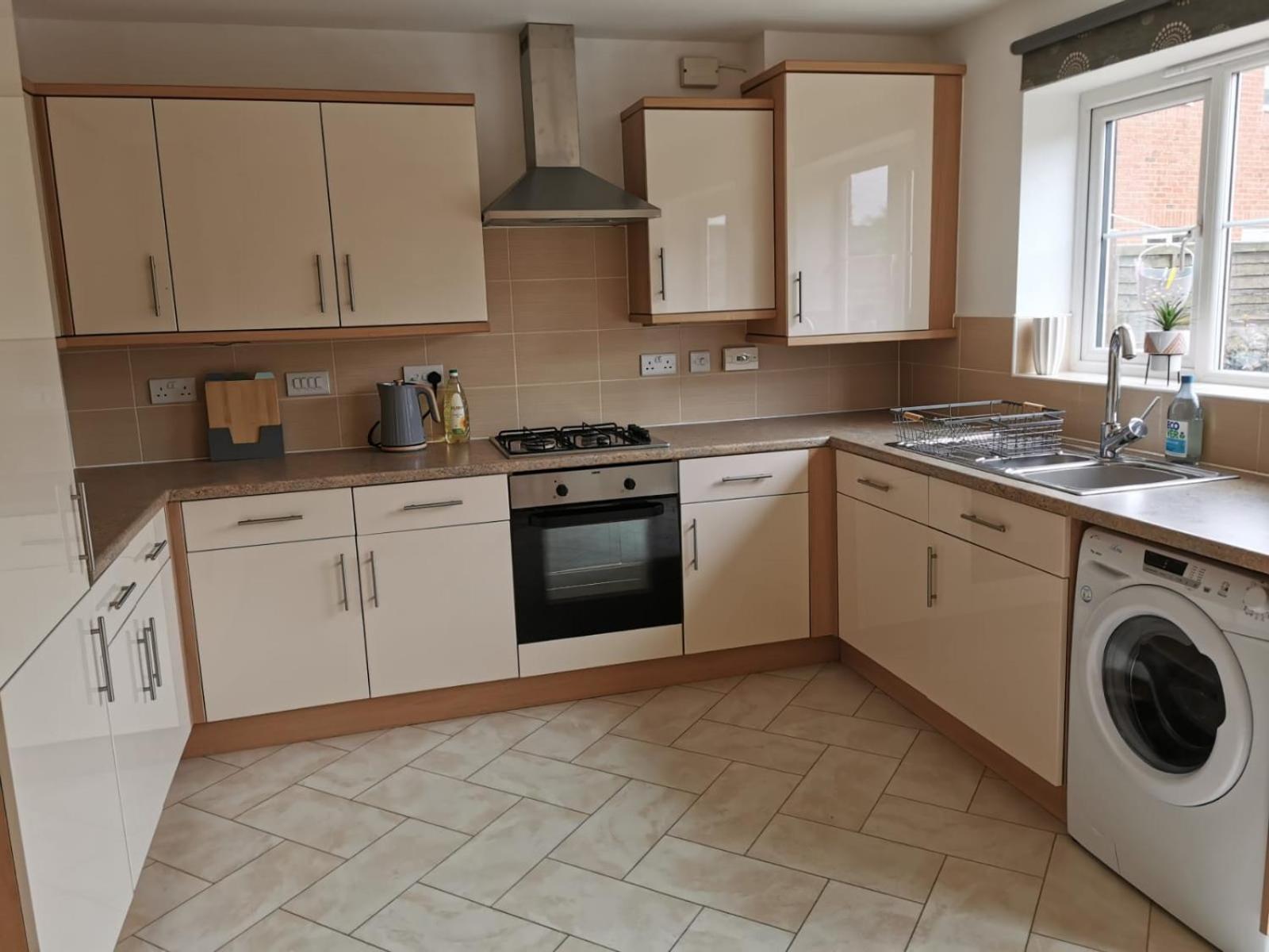 Modern Roomy 3 Bedroom Home Pershore Exterior foto